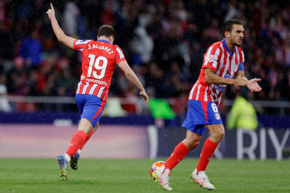 西甲第26輪巴塞羅那2-1皇家馬德裏 阿勞霍烏龍凱西補時破門制勝！.