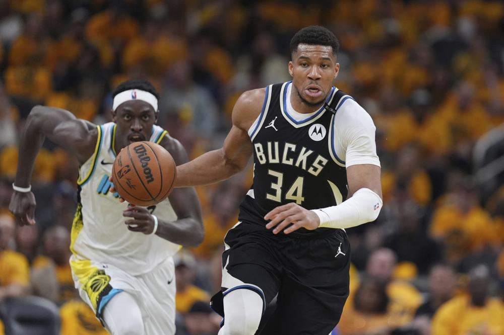 詹姆斯低迷，湖人争冠梦悬！三分哑火成致命隐患.